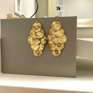 Gold, Light-Weighted Earrings